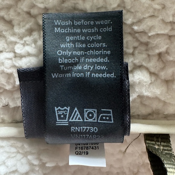 Champion C9 Men's Green Sherpa Hooded Jacket Water Wind Resistant Size Small - Picture 8 of 8